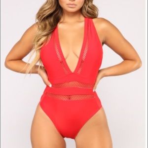 Fashion Nova Back in Yo Head One Piece- Red,MEDIUM
